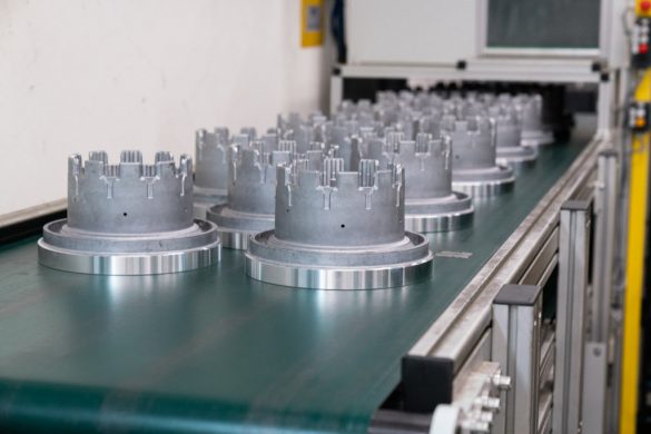 In total, the EMAG machines produce around 300,000 parts per month.