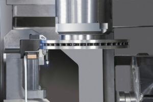 Pick-up vertical turning machines from EMAG for brake discs
