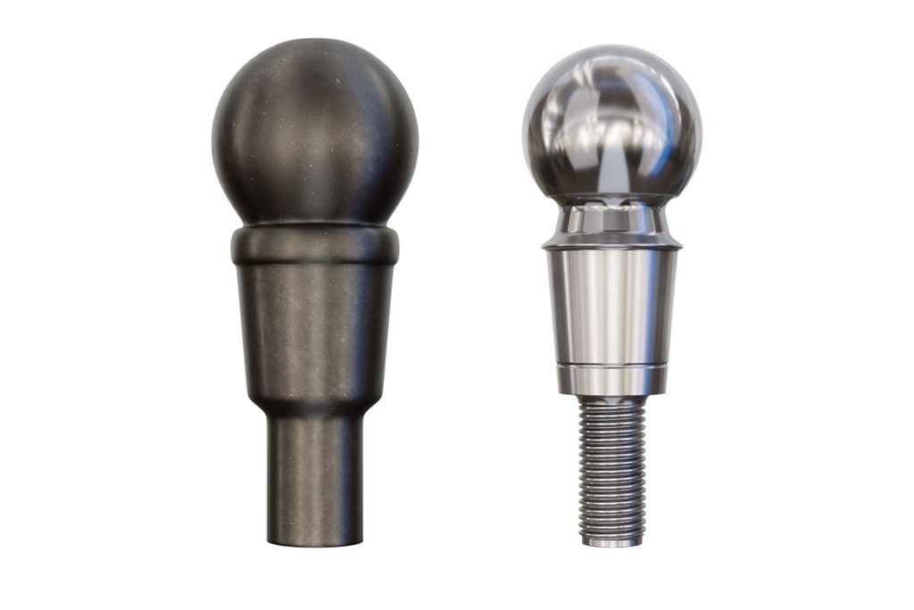 Blank and finished turned ball pin in comparison - unmachined on the left, precision machining on the right.