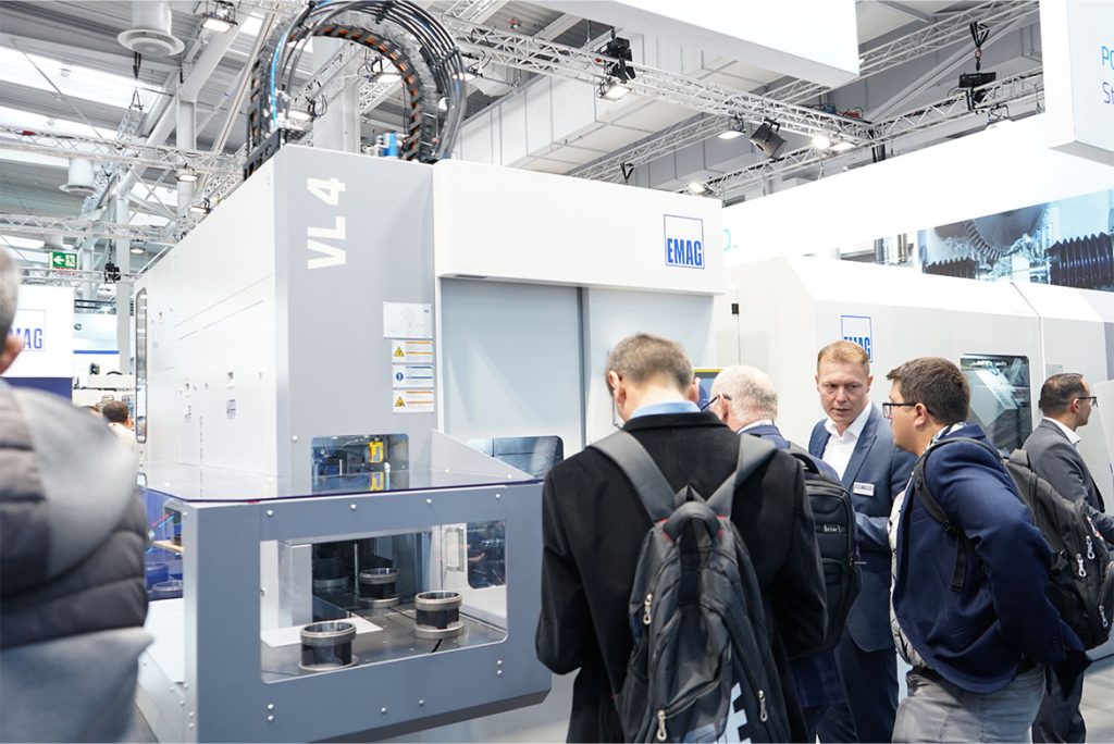 EMAG VL 4 lathe with PICEA clamping system at the EMO 2025 trade fair - presented for the machining of thin-walled rings