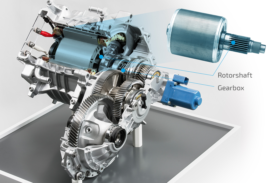 Interface between the rotor shaft and gearbox in the electric drive. 