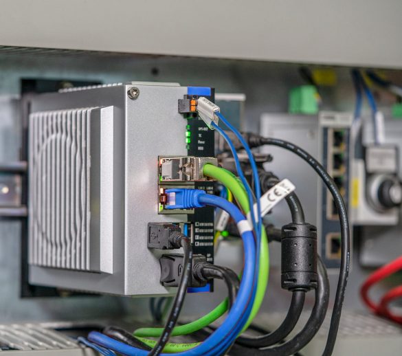EDNA_Core_020 Industrie 4.0: EDNA IoT-Core im Schaltschrank